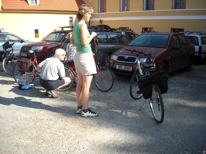 img00019.jpg