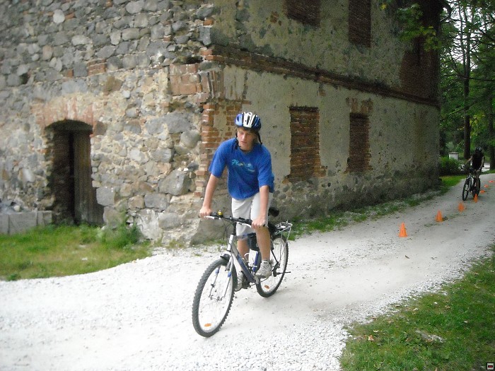 img00048.jpg