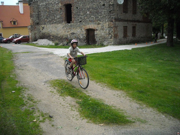 img00051.jpg