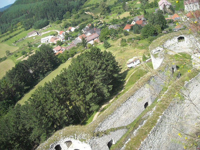 img00211.jpg