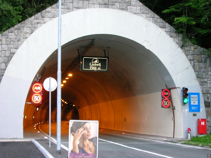 img00014.jpg