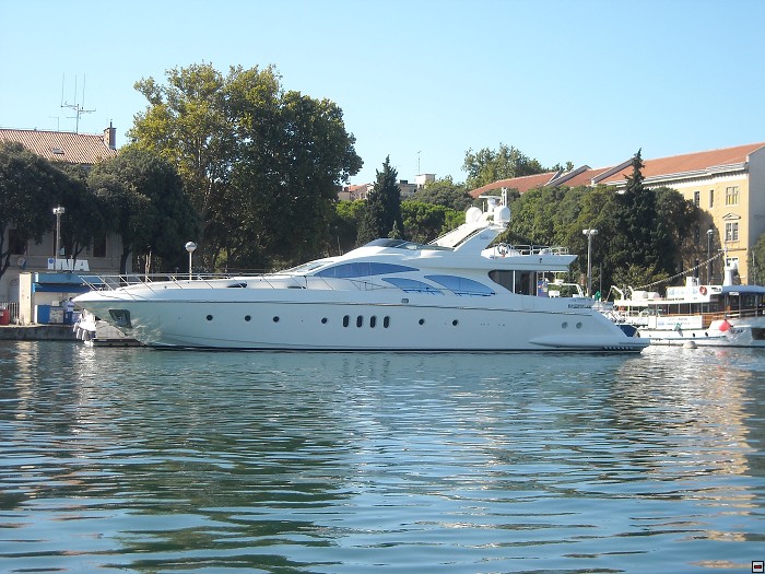 img00328.jpg