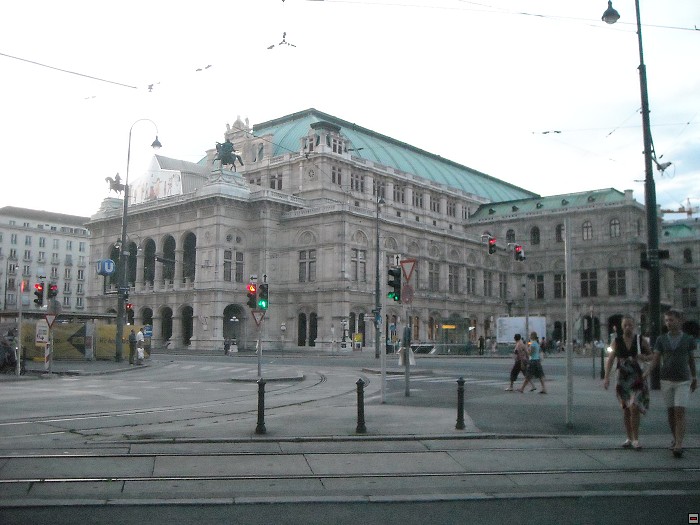 img00411.jpg