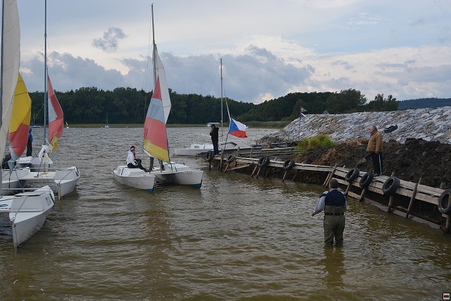 img00064.jpg