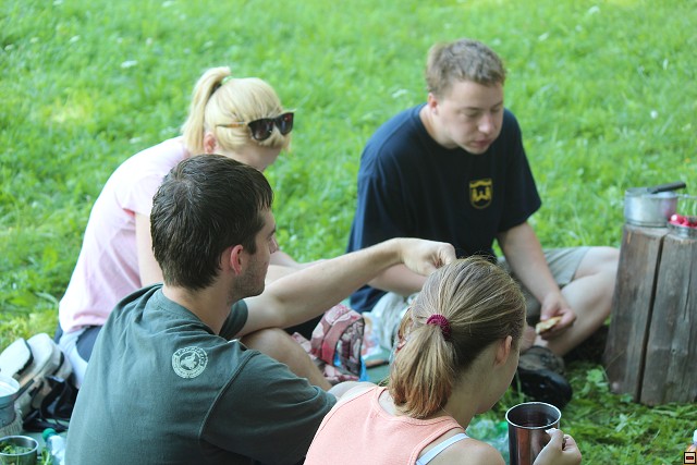 img00048.jpg