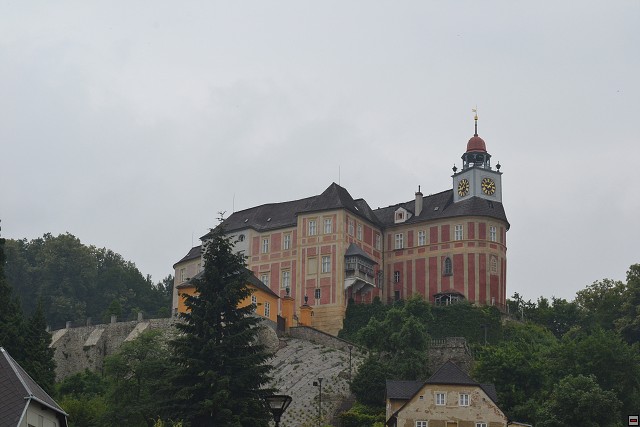 img00016.jpg