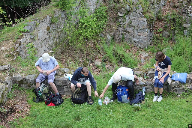 img00048.jpg