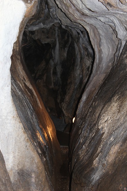 img00145.jpg