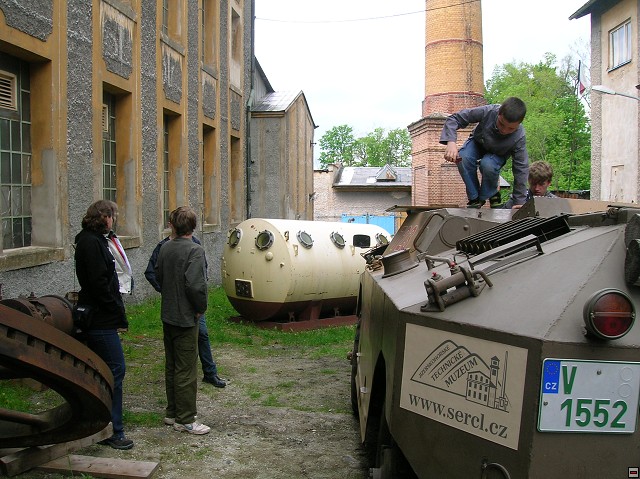 img00003.jpg