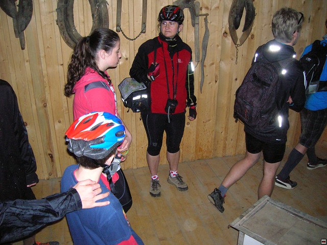 img00016.jpg
