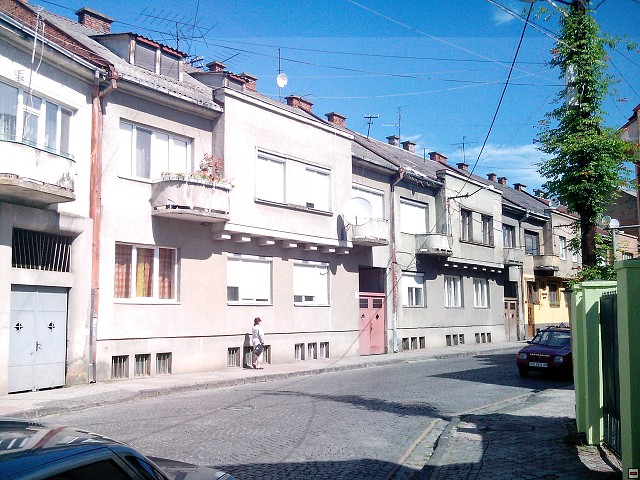 img00084.jpg