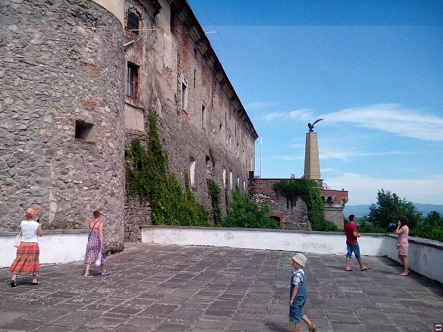 img00087.jpg