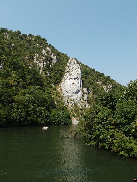 img00230.jpg