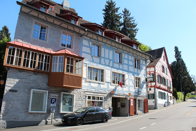 img00027.jpg