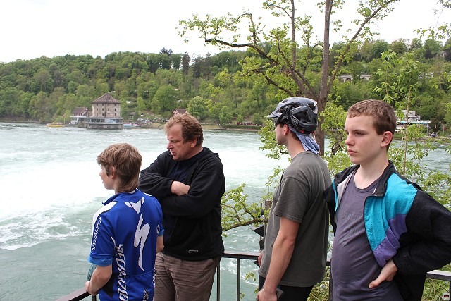 img00145.jpg