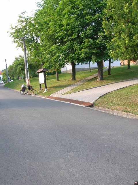 img00067.jpg