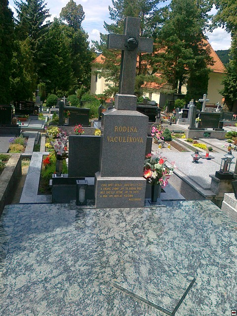 img00076.jpg