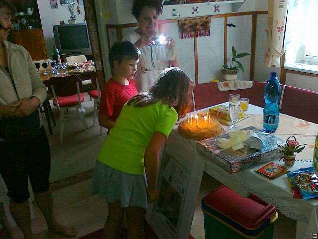 img00225.jpg